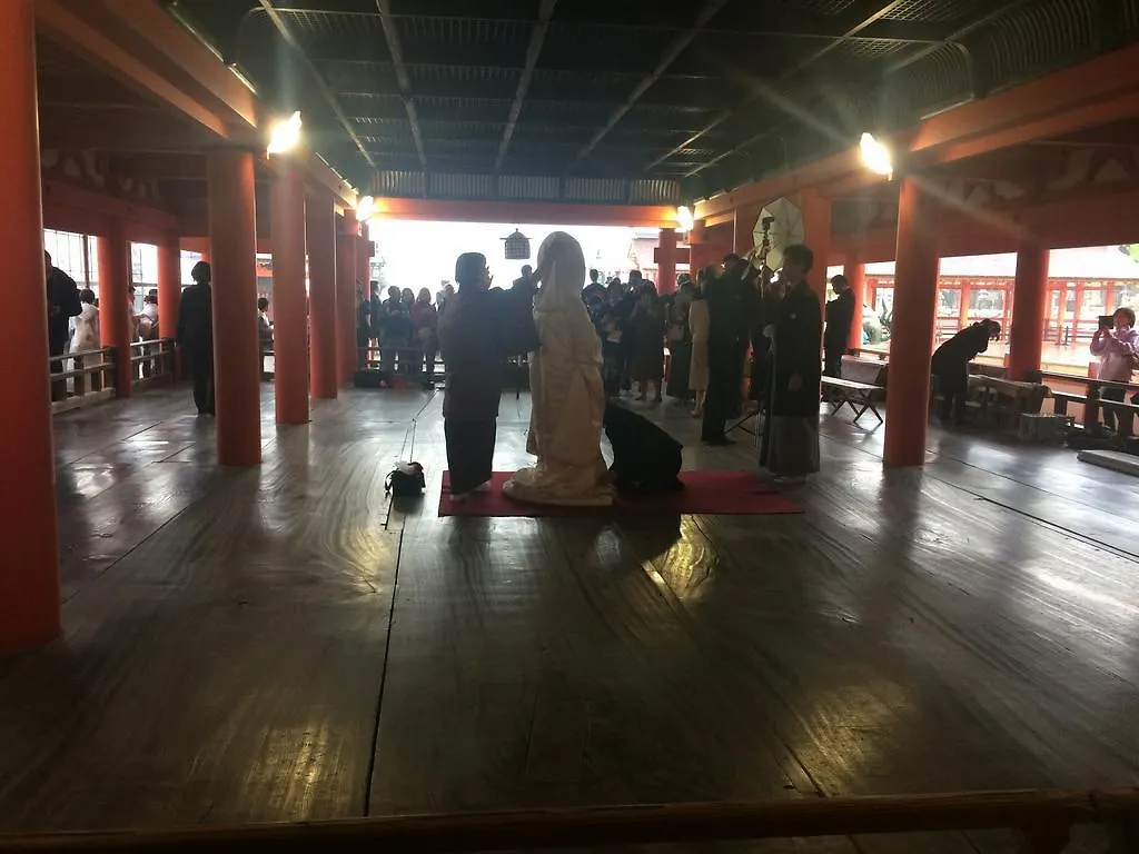 Wholeearth Ryokan Hiroshima